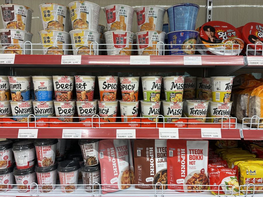 Rayon nouilles instantanées et soupes coréennes